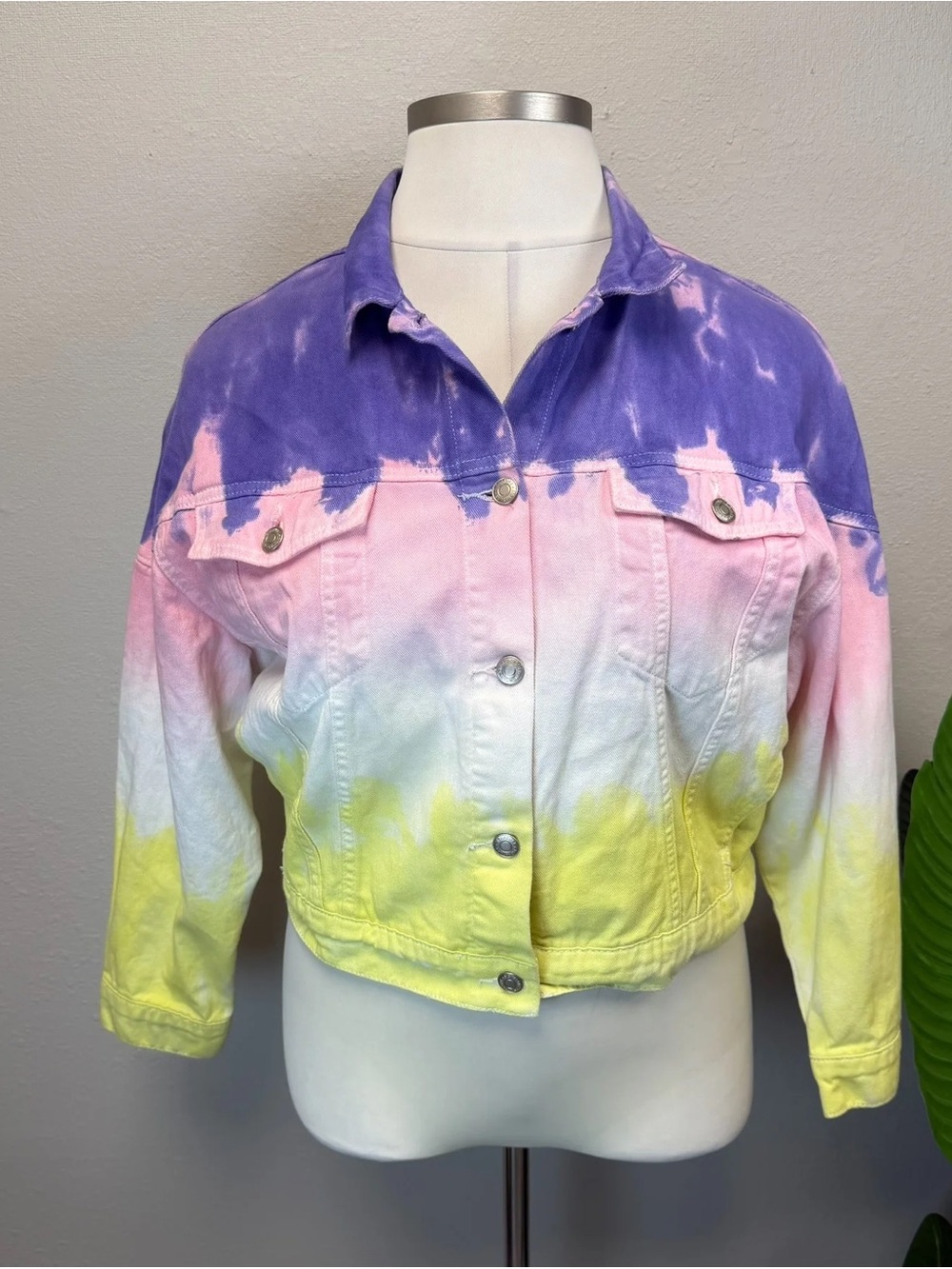 Signature8 Multi-Color Oversized Tie Dye Cropped Denim Jacket - Size Medium